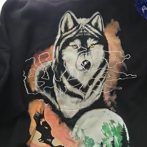 Black Wolf Graphic Sweatshirt